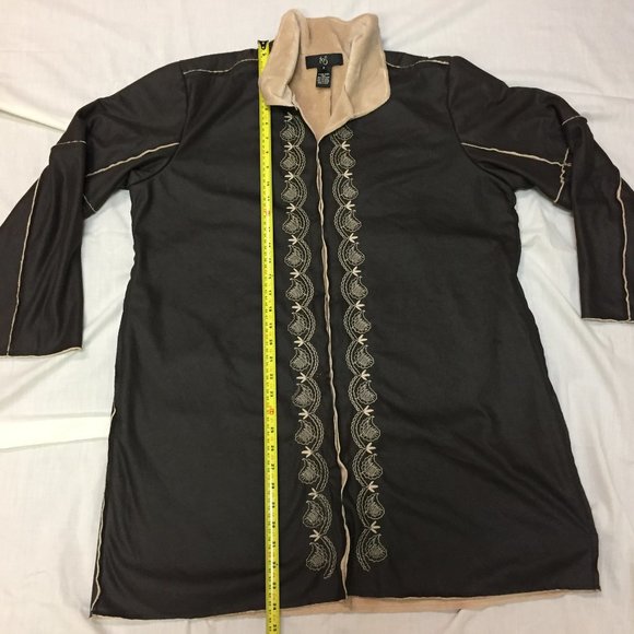 IOS Brown Womens Jacket Embroidered Size Medium Hook and Eye Front Closure - Picture 7 of 7